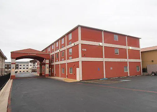 Inn Quality Near Hood